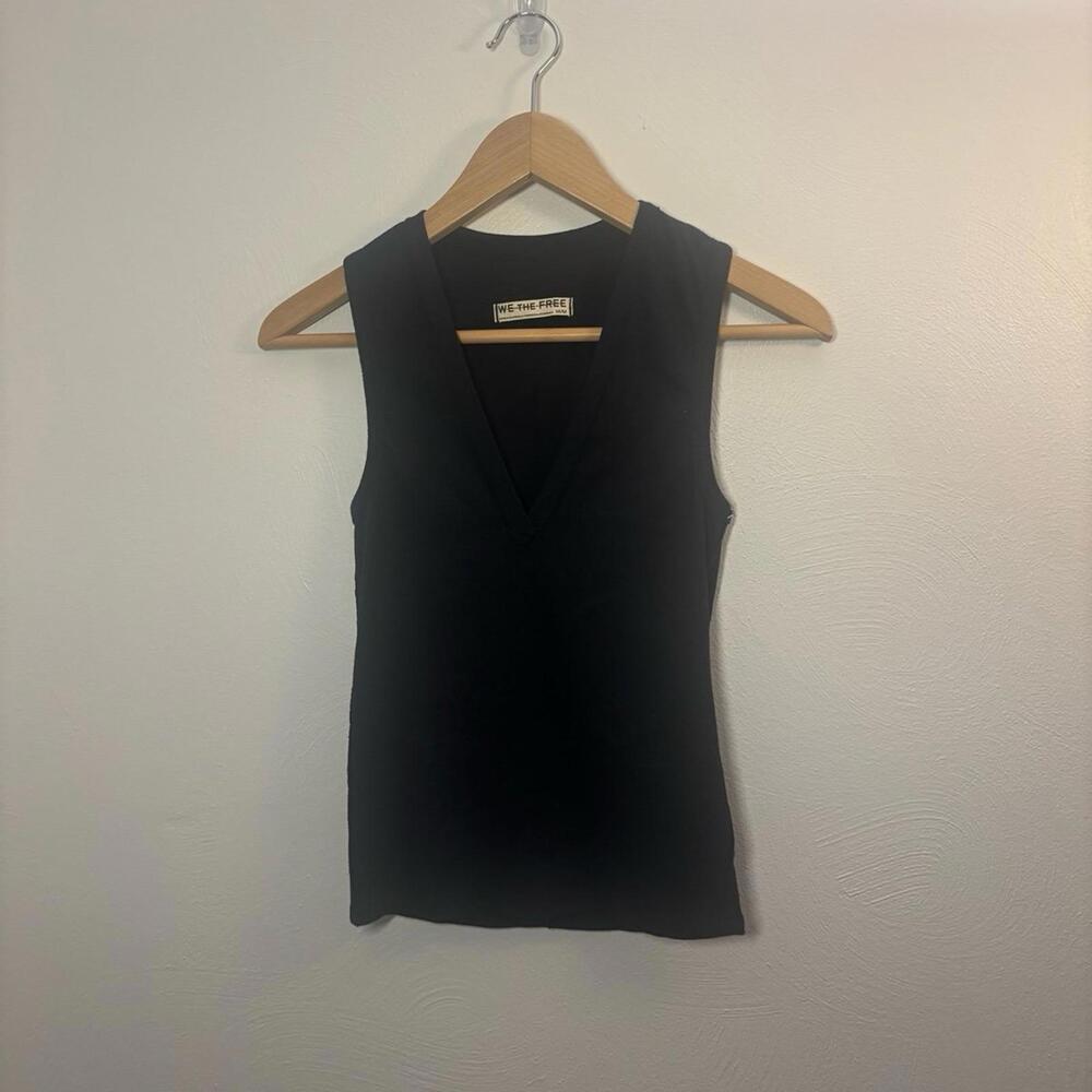 We The Free/Free People Neria V-Neck Tank Top Size Medium - Picture 3 of 7